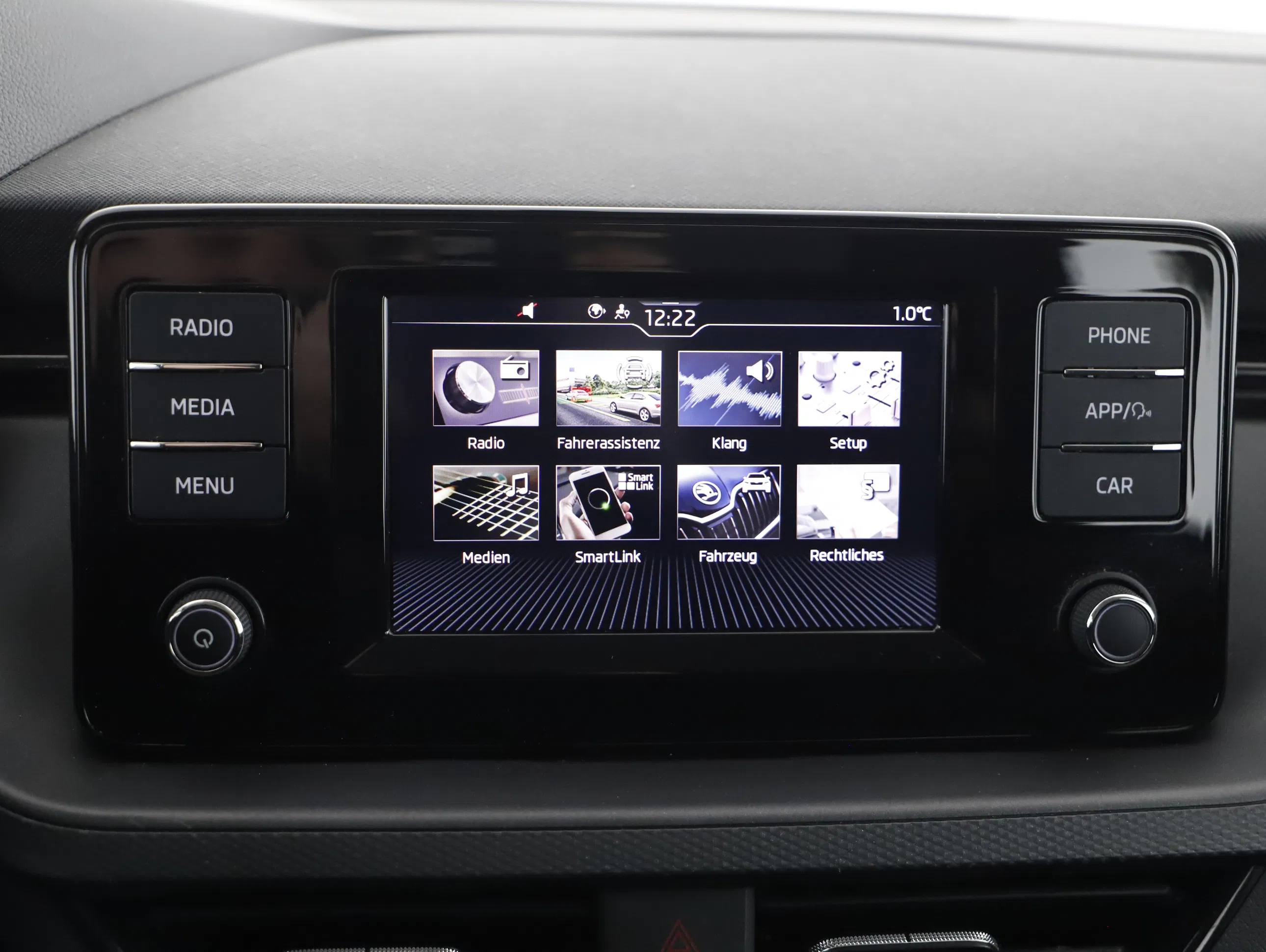 Skoda Kamiq 1.0 TSI SC | Bild 14 von 22