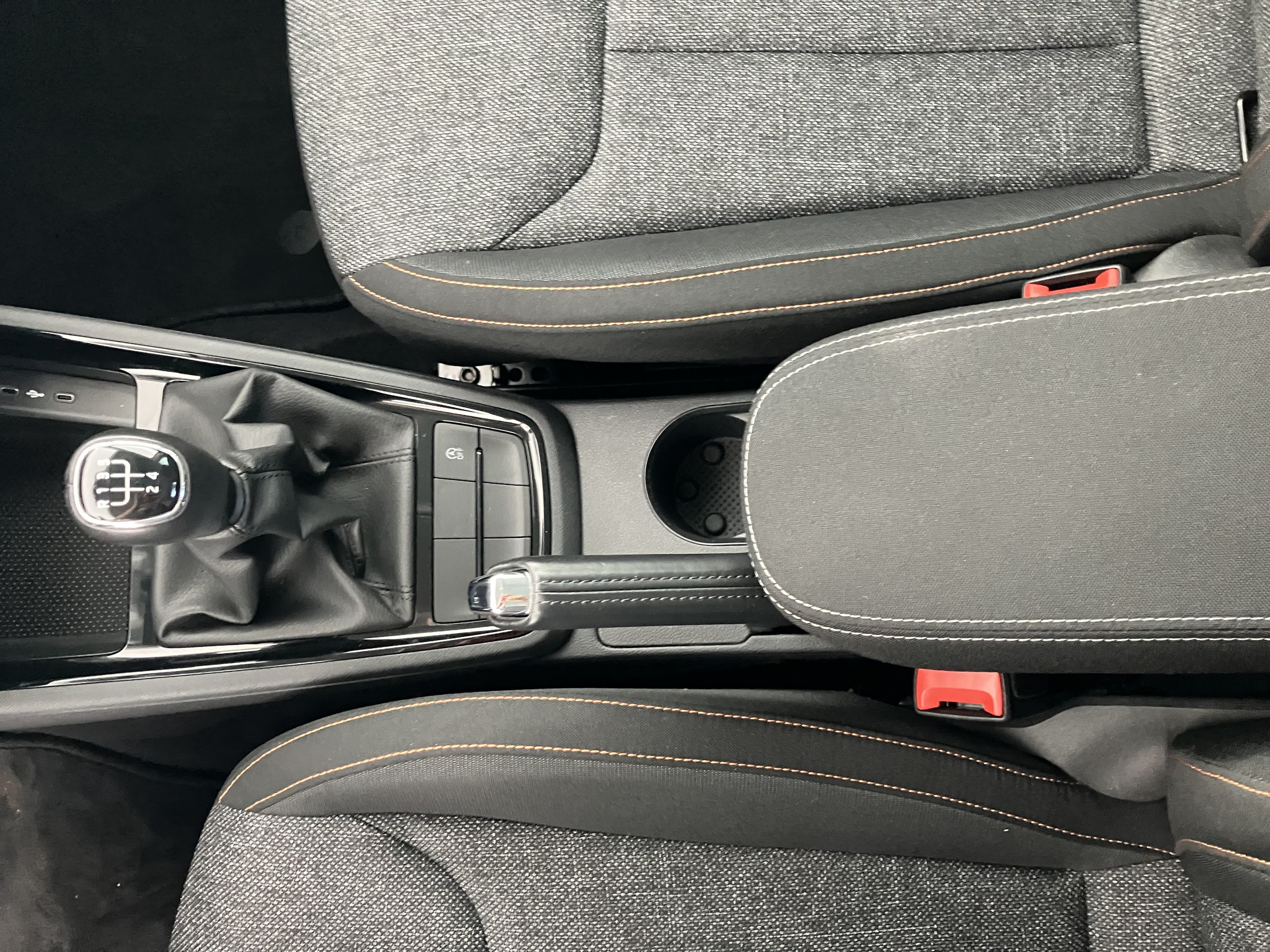 Skoda Kamiq 1.0 TSI Ambition | Bild 11 von 31