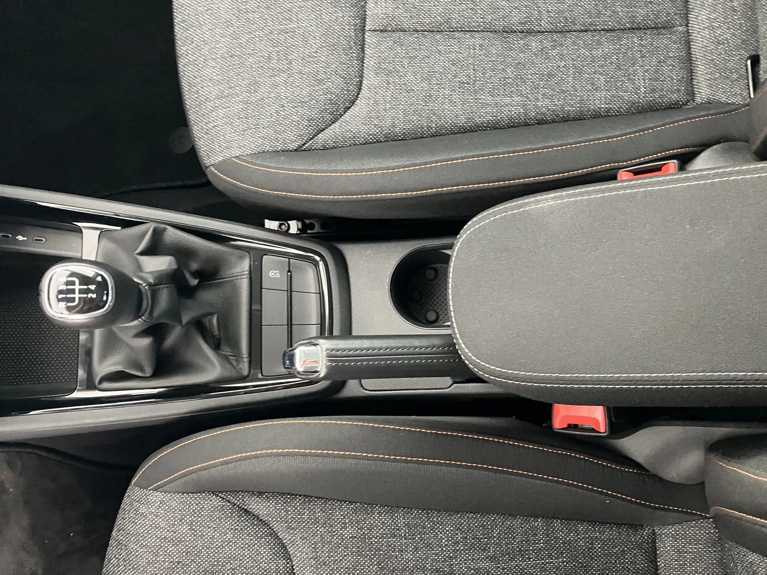 Skoda Kamiq 1.0 TSI Ambition | Bild 11 von 31