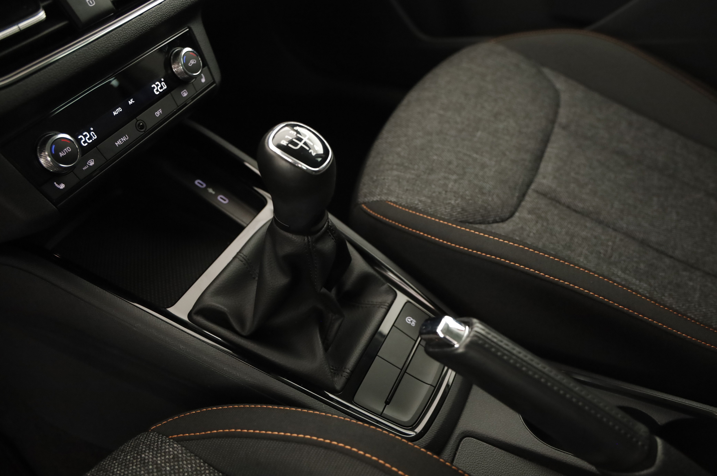 Skoda Kamiq 1.0 TSI Ambition | Bild 23 von 31