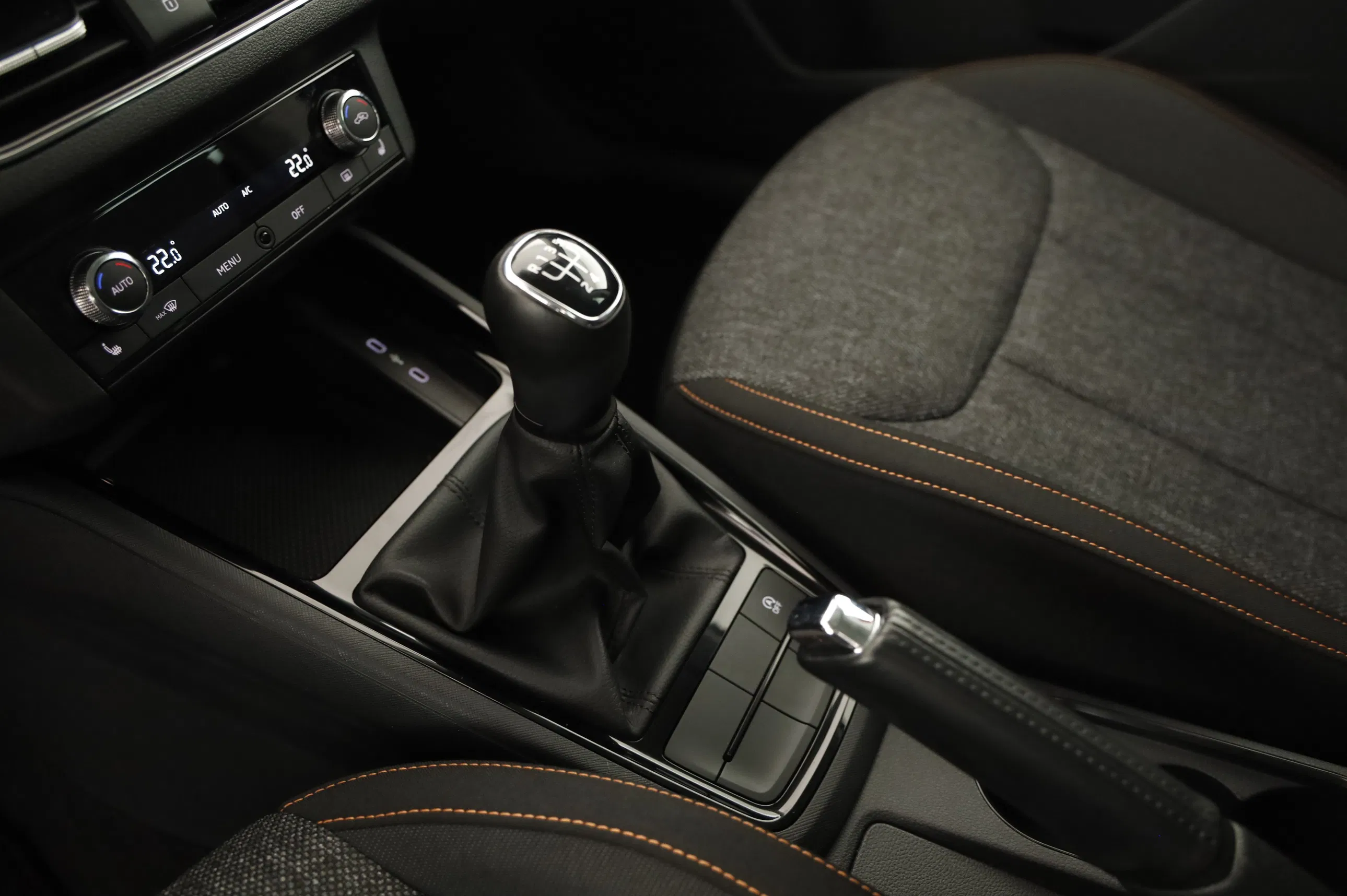 Skoda Kamiq 1.0 TSI Ambition | Bild 23 von 31