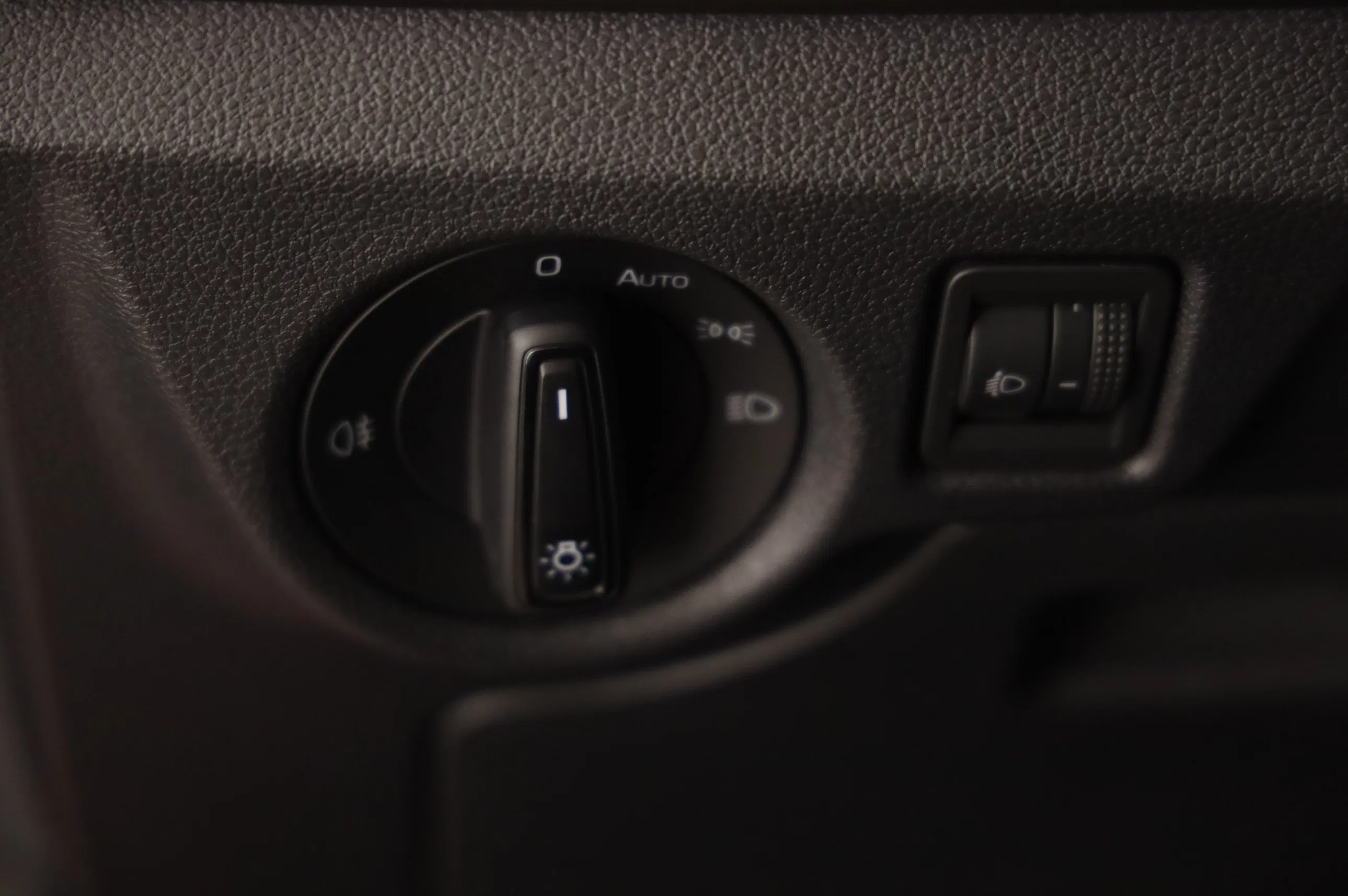 Skoda Kamiq 1.0 TSI Ambition | Bild 29 von 31