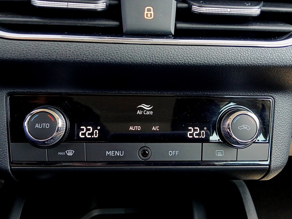 Skoda Kamiq 1.0 TSI Style | Bild 18 von 21