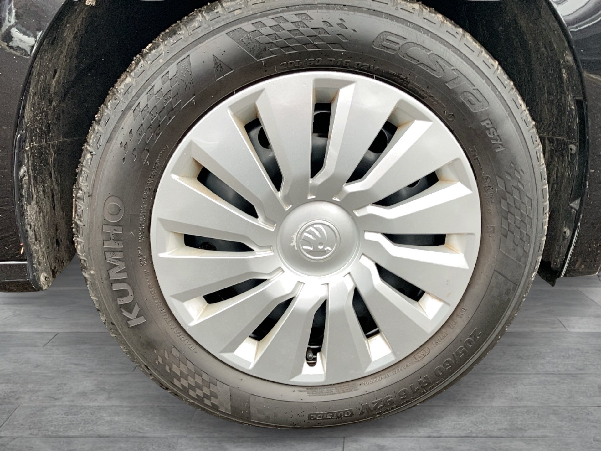 Skoda Kamiq 1.0 TSI SC | Bild 7 von 25