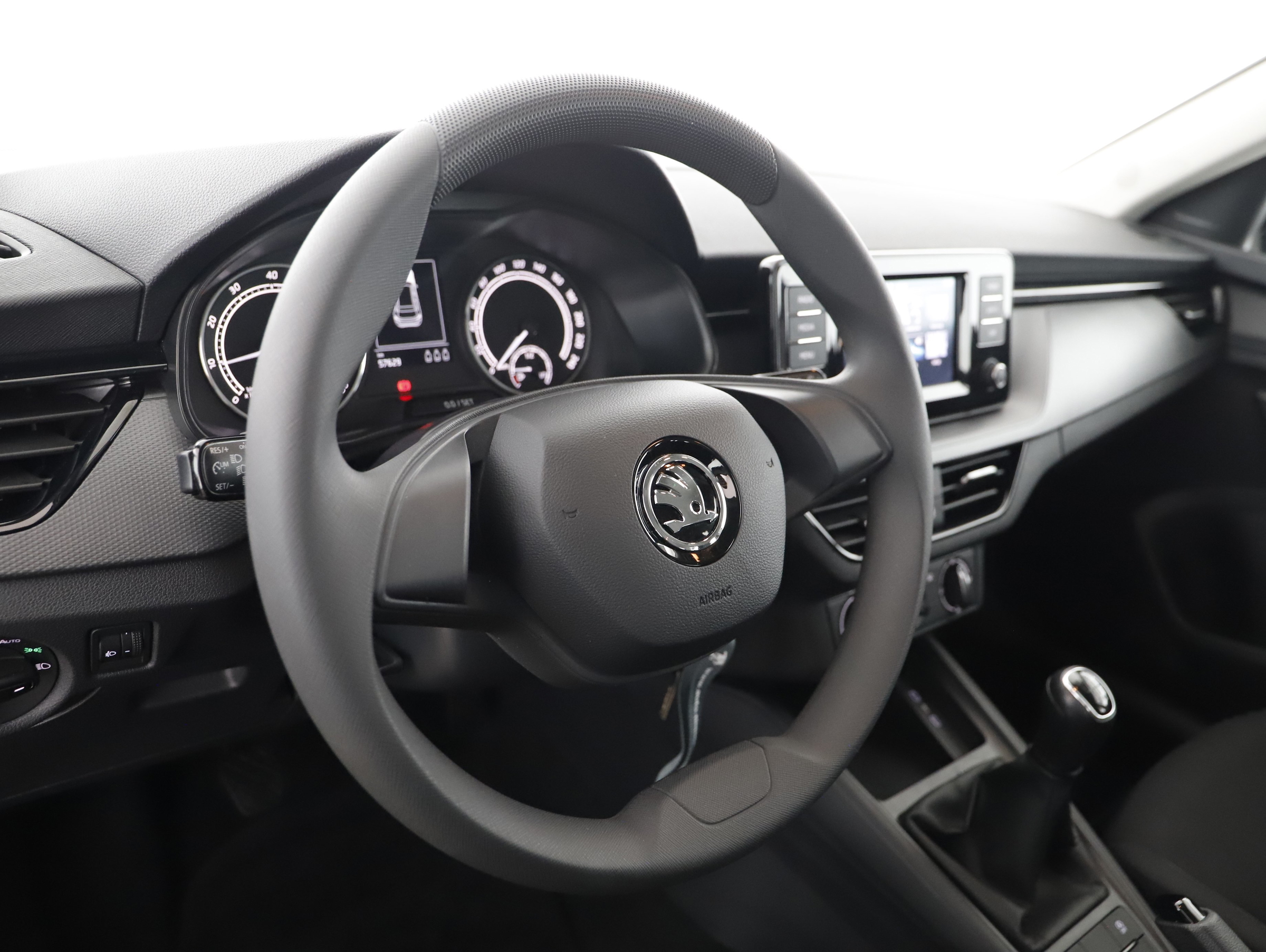 Skoda Kamiq 1.0 TSI SC | Bild 13 von 25