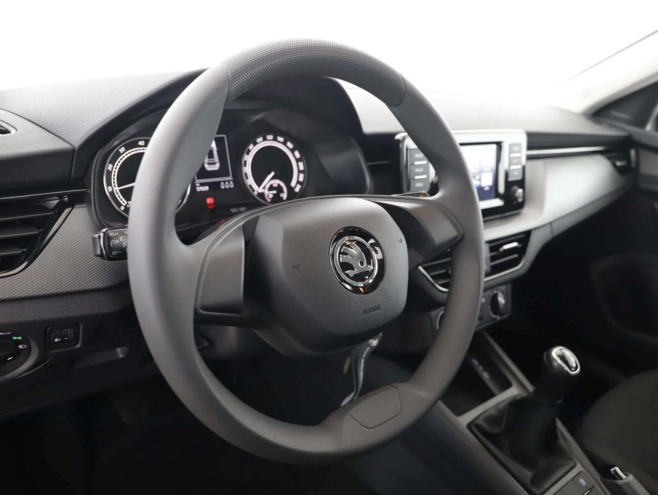 Skoda Kamiq 1.0 TSI SC | Bild 13 von 25