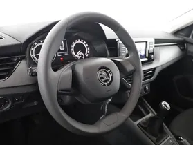 Skoda Kamiq 1.0 TSI SC | Thumbnail 13 von 25