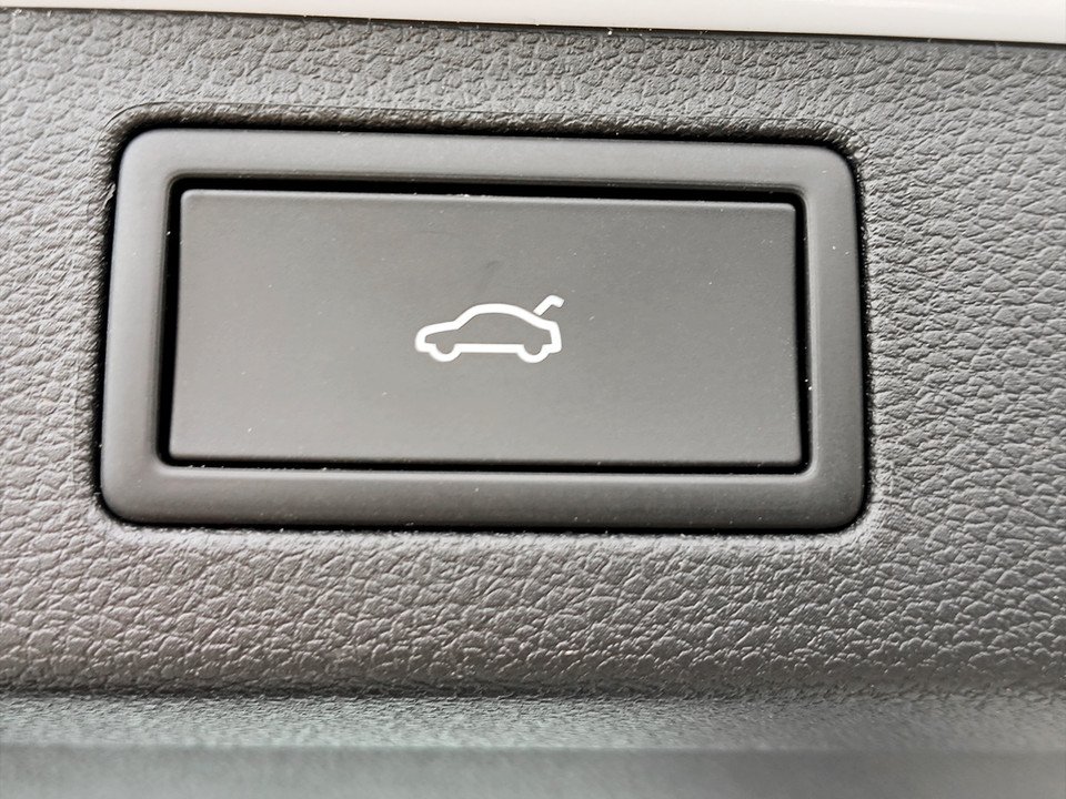 Skoda Kamiq 1.0 TSI Selection | Bild 21 von 22