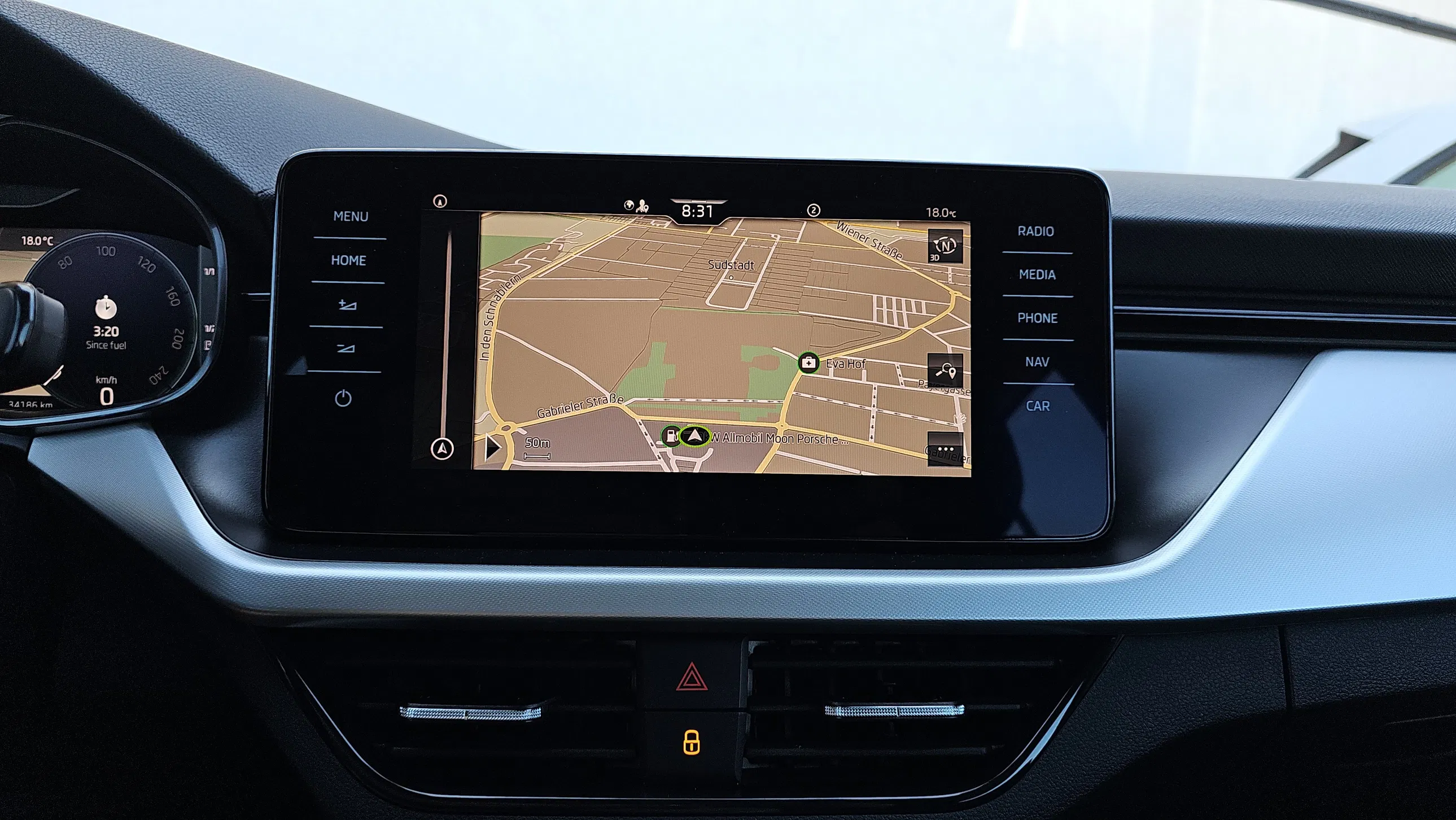 Skoda Kamiq 1.0 TSI Ambition | Bild 16 von 19