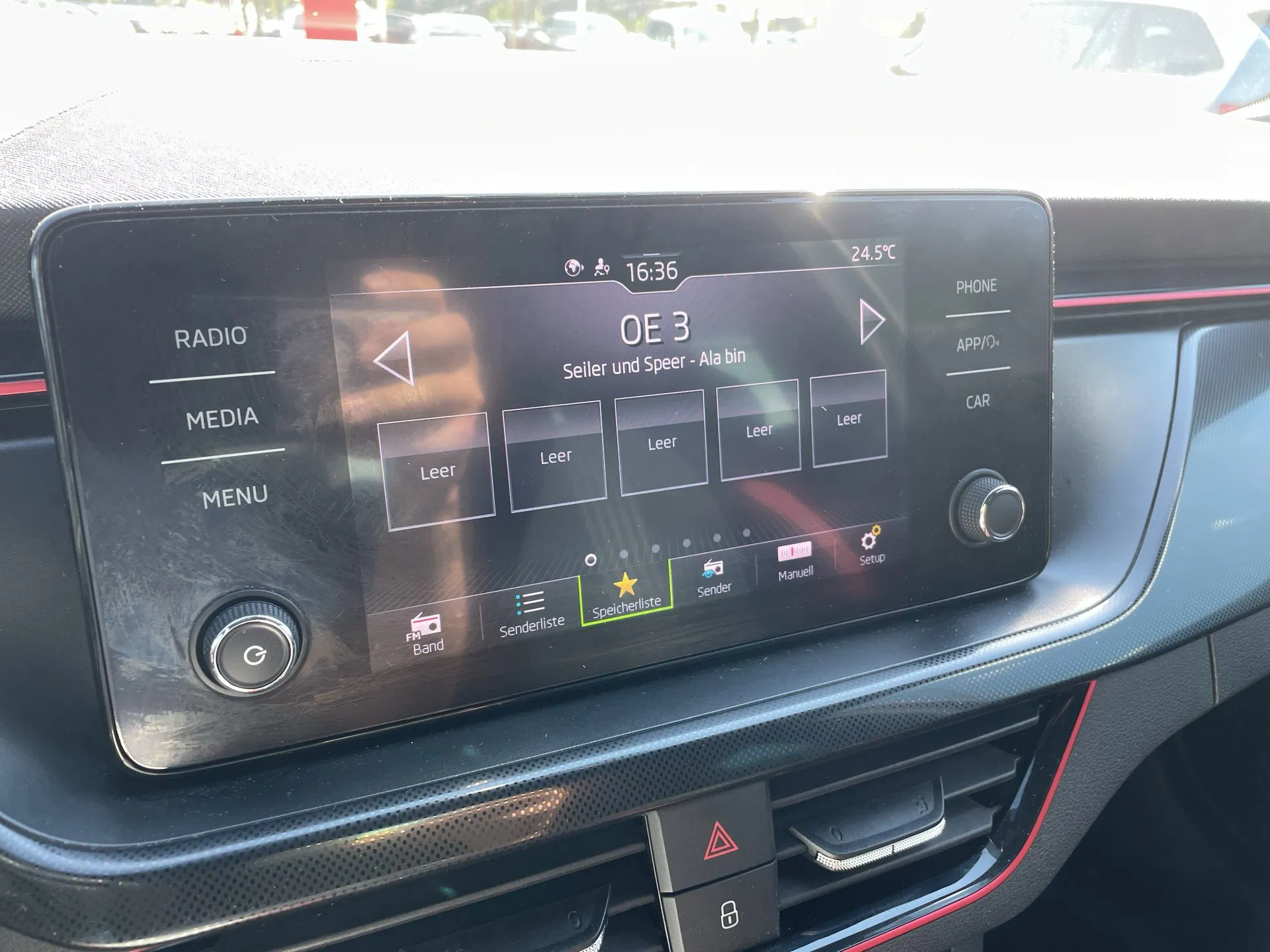 Skoda Kamiq 1.0 TSI Monte Carlo | Bild 15 von 24