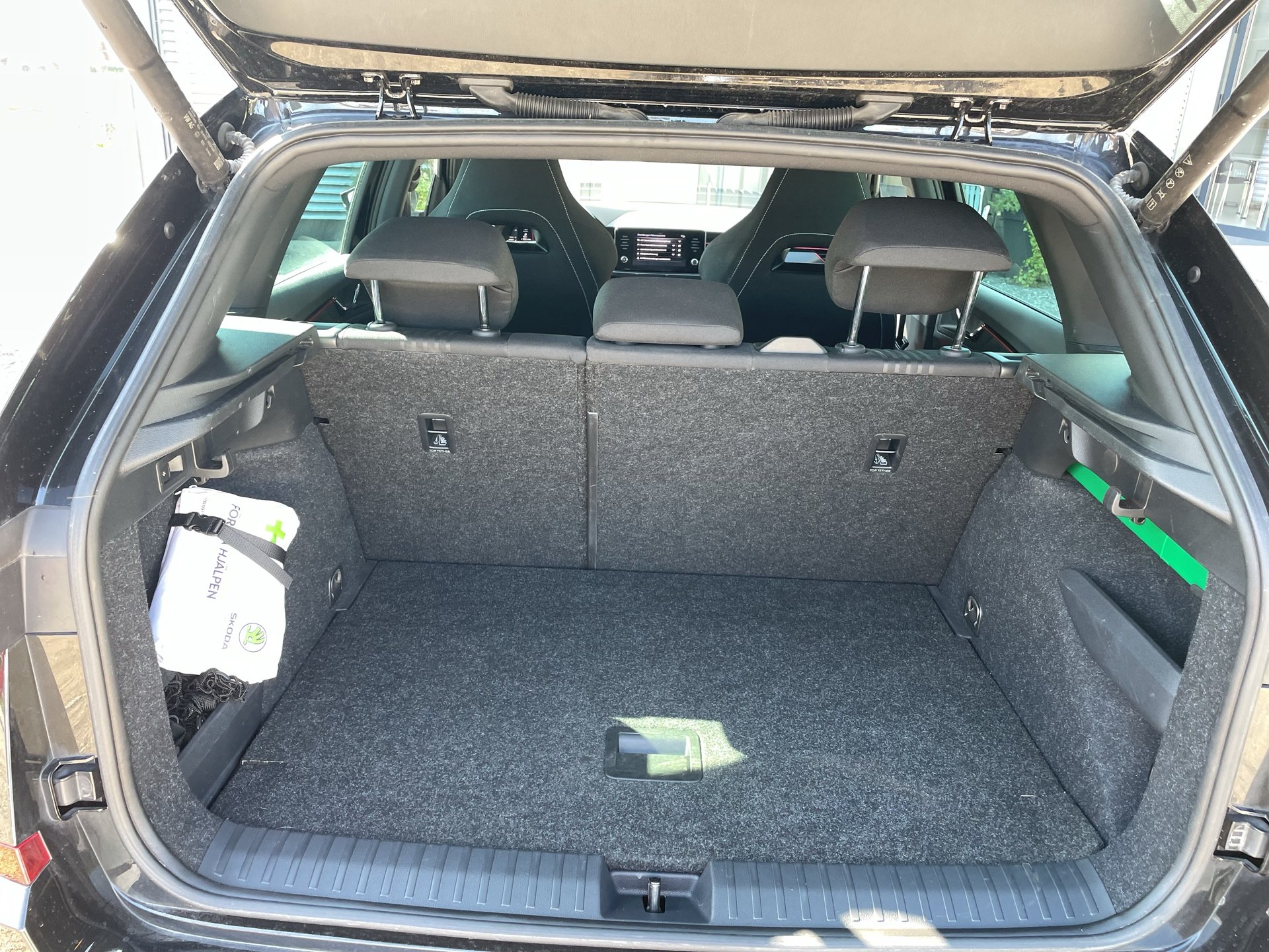 Skoda Kamiq 1.0 TSI Monte Carlo | Bild 21 von 24