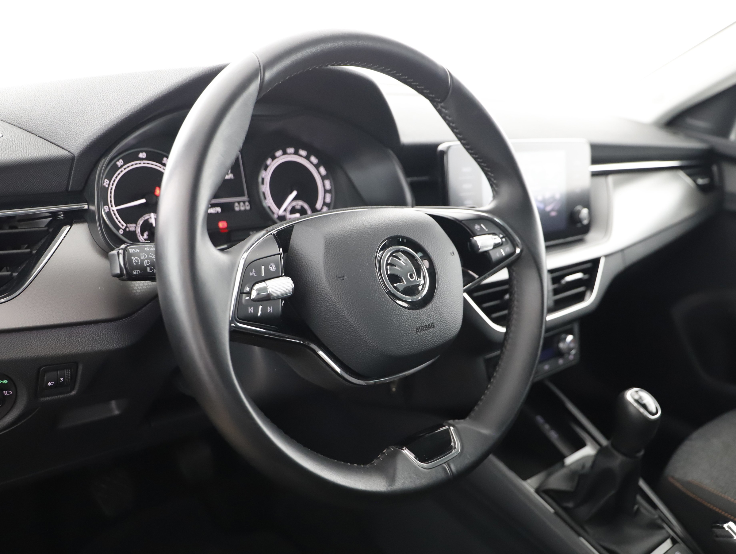 Skoda Kamiq 1.0 TSI Ambition | Bild 5 von 21