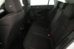 Skoda Kamiq 1.0 TSI Ambition | Thumbnail 19 von 23