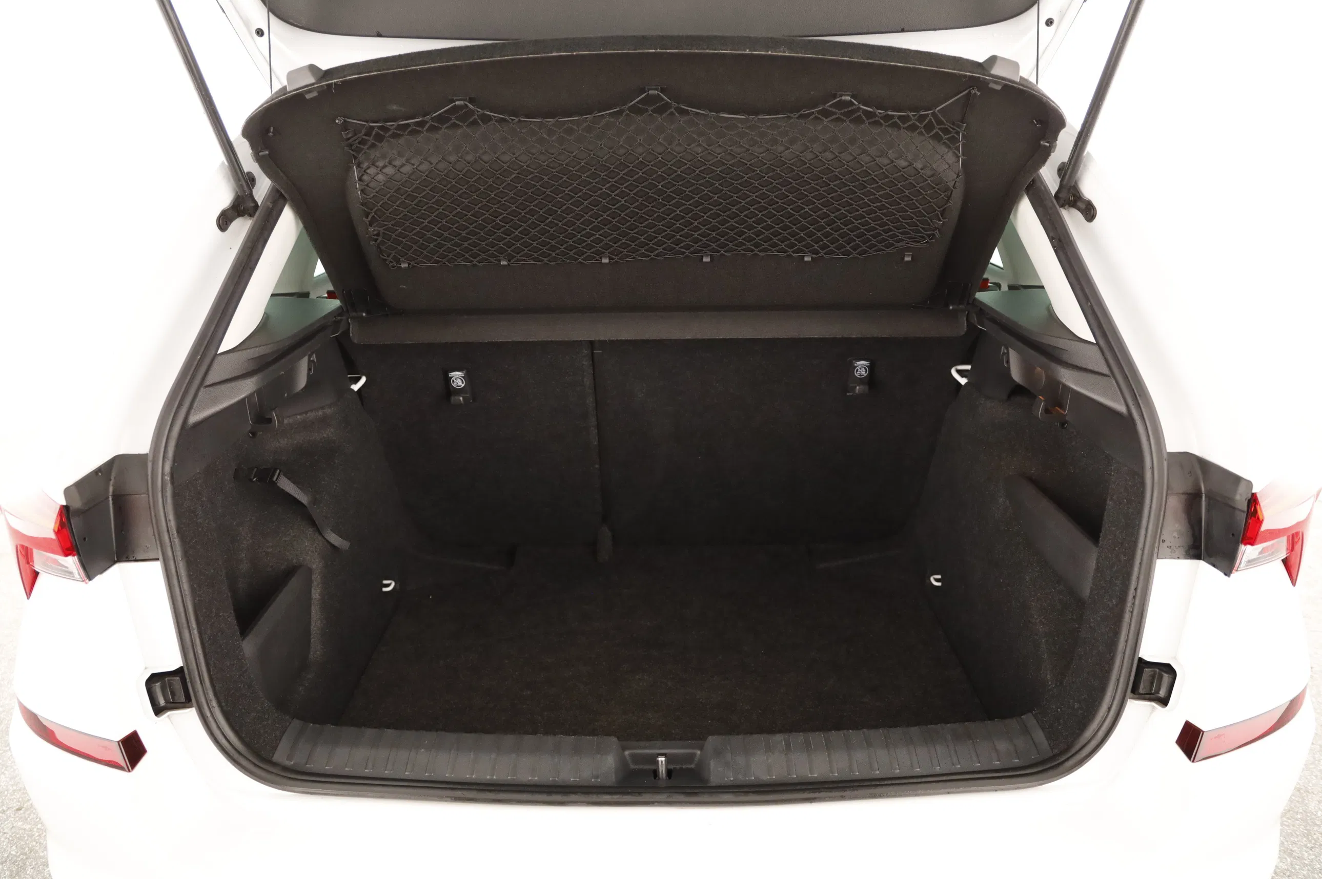 Skoda Kamiq 1.0 TSI Ambition | Bild 20 von 23