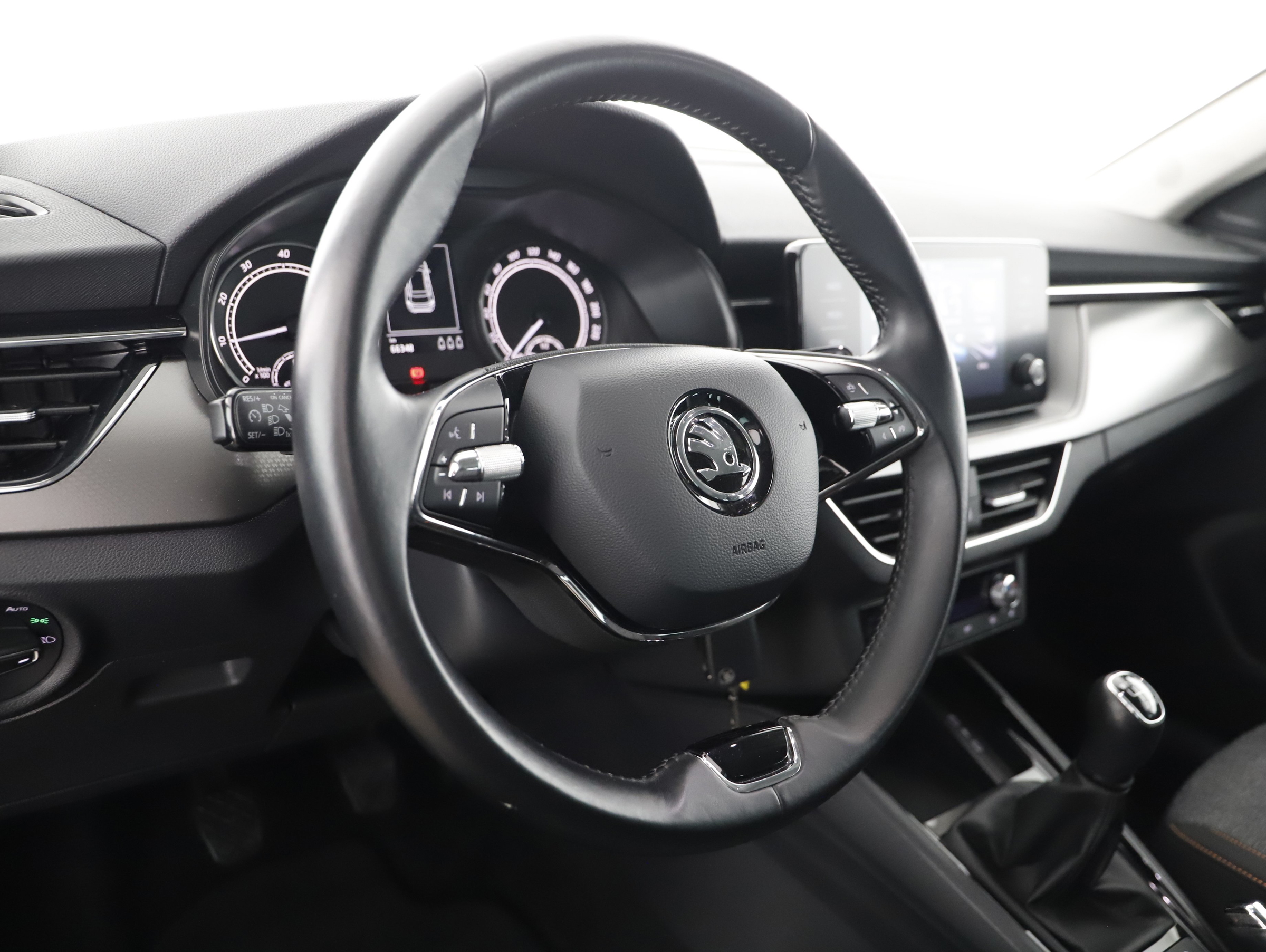 Skoda Kamiq 1.0 TSI Ambition | Bild 8 von 31