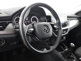 Skoda Kamiq 1.0 TSI Ambition | Thumbnail 8 von 31