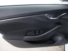 Skoda Kamiq 1.0 TSI Monte Carlo | Thumbnail 14 von 21
