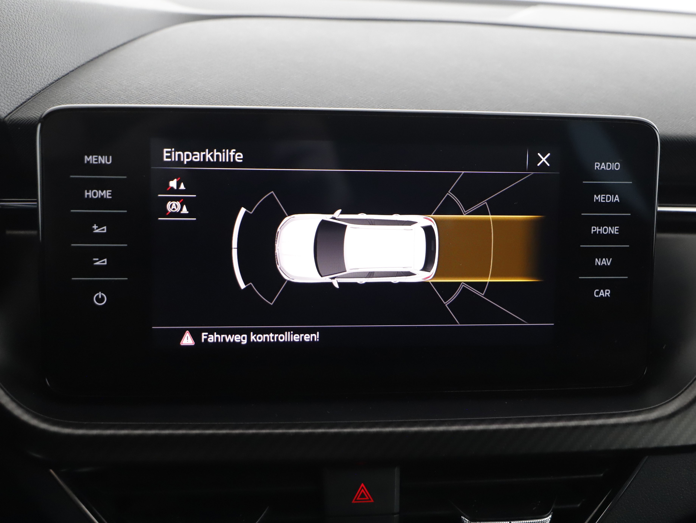 Skoda Kamiq 1.0 TSI Monte Carlo | Bild 9 von 21