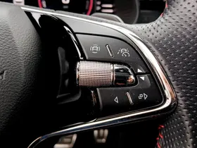 Skoda Kamiq 1.0TSI DSG Monte Carlo | Thumbnail 16 von 25