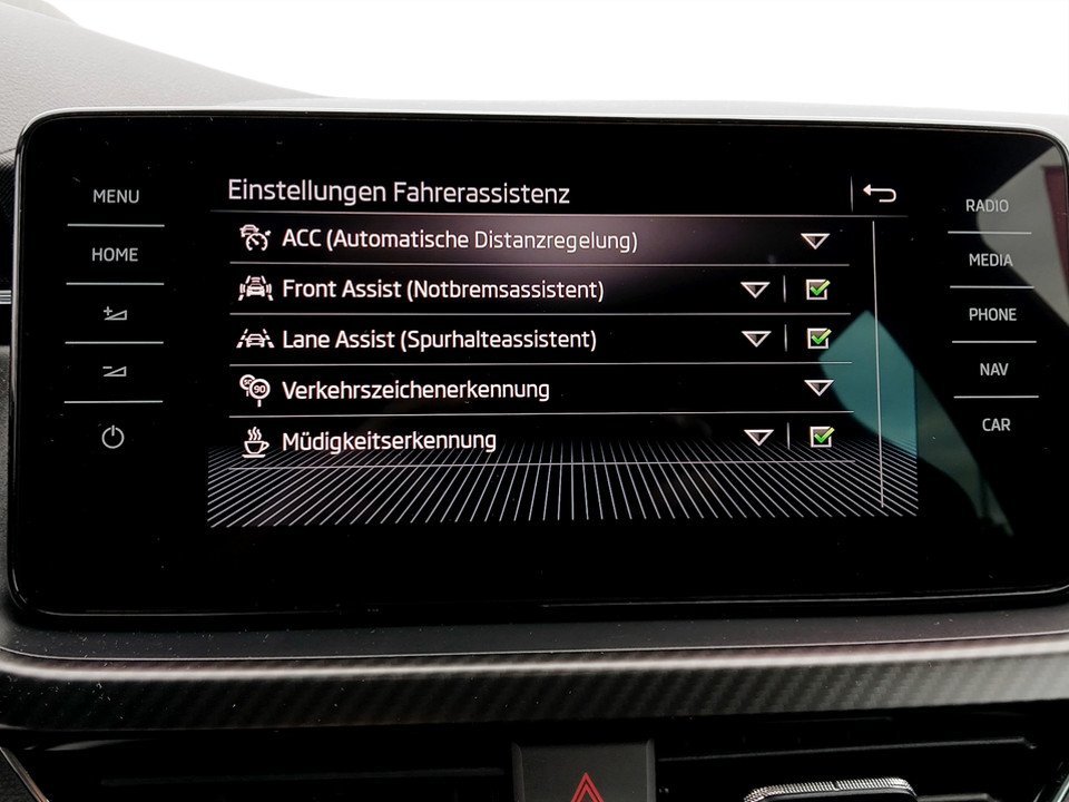 Skoda Kamiq 1.0TSI DSG Monte Carlo | Bild 19 von 25