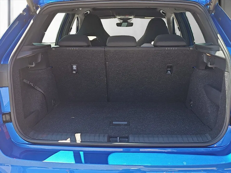 Skoda Kamiq 1.0 TSI Monte Carlo DSG | Bild 25 von 26