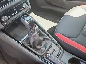 Skoda Kamiq 1.0 TSI Monte Carlo DSG | Thumbnail 23 von 26