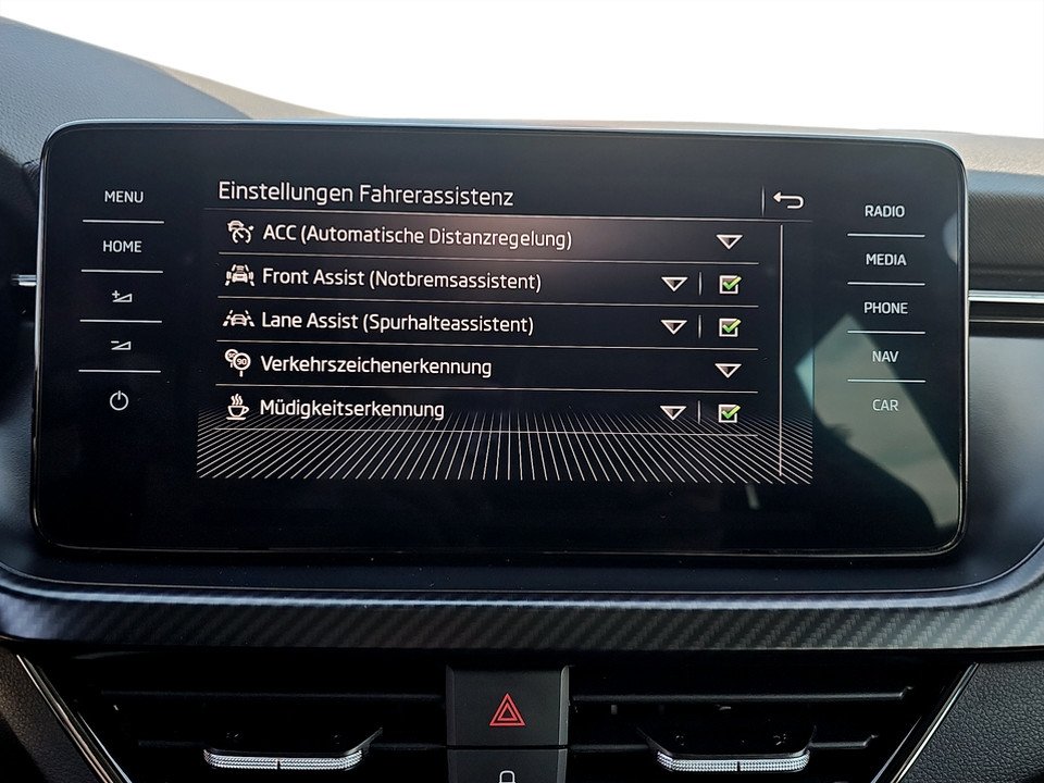 Skoda Kamiq 1.0 TSI Monte Carlo DSG | Bild 20 von 26