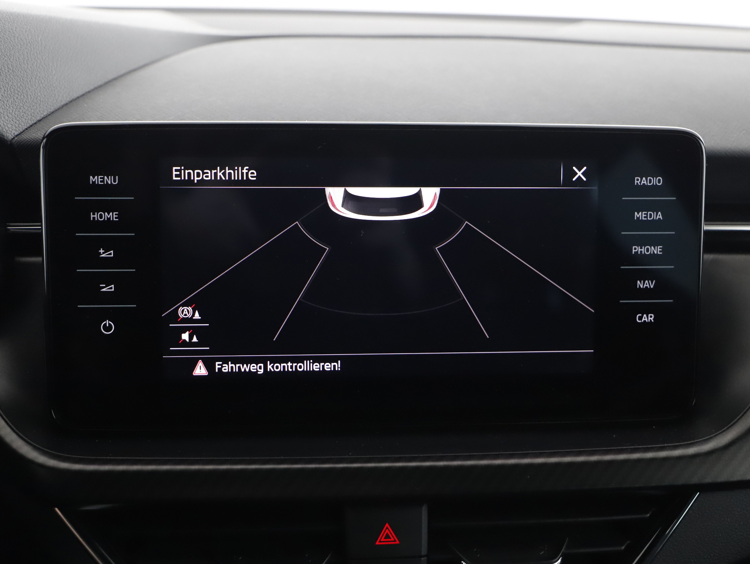 Skoda Kamiq 1.0 TSI Monte Carlo | Bild 17 von 27