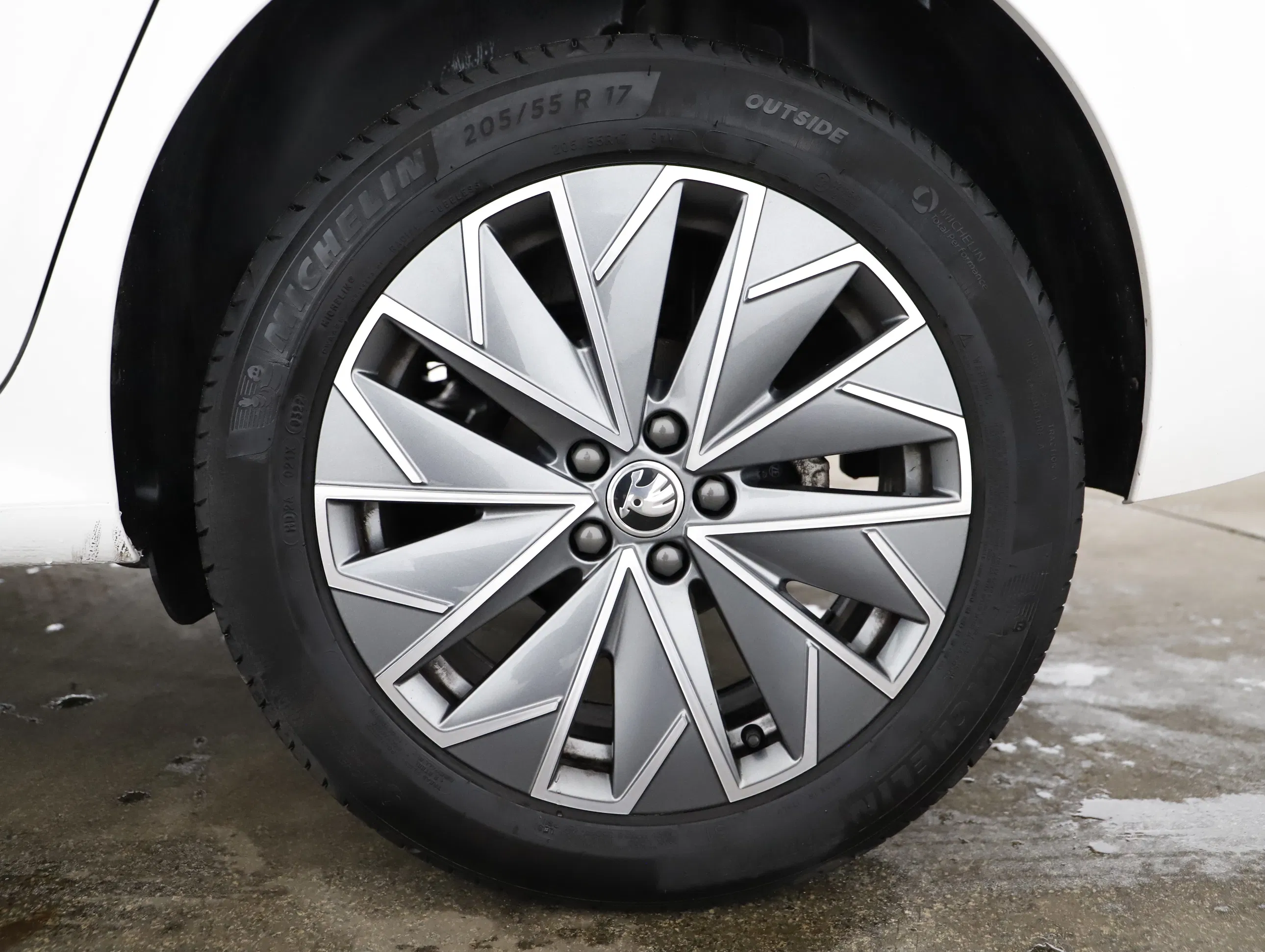 Skoda Kamiq 1.0 TSI Ambition | Bild 3 von 20