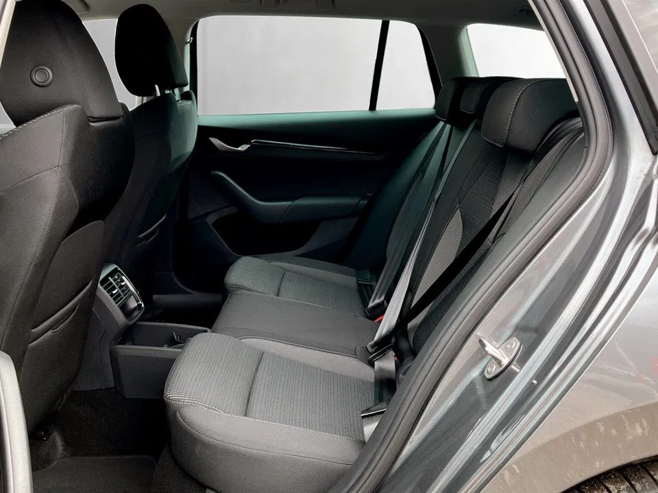 Skoda Octavia Combi 1.5 TSI mHEV 85 kW Selection | Bild 17 von 26