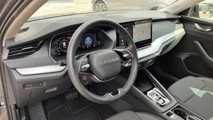 Skoda Octavia Combi 1.5 TSI mHEV 85 kW Selection | Thumbnail 9 von 26
