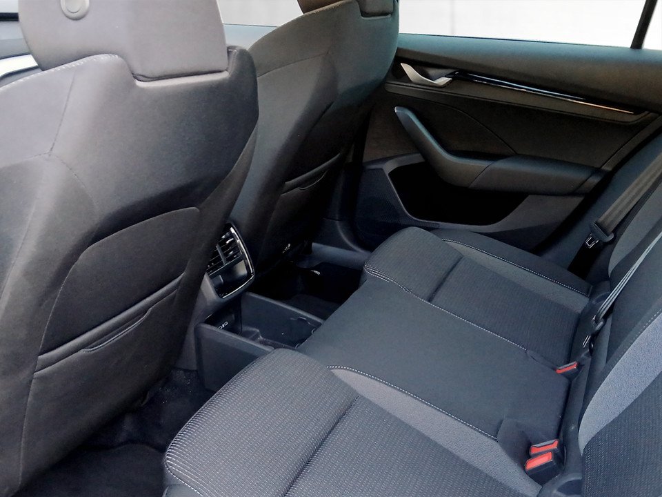 Skoda Octavia Combi 1.5 TSI Selection | Bild 19 von 22
