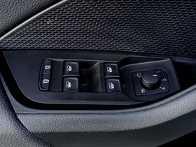 Skoda Octavia Combi 1.5 TSI Selection | Thumbnail 8 von 22