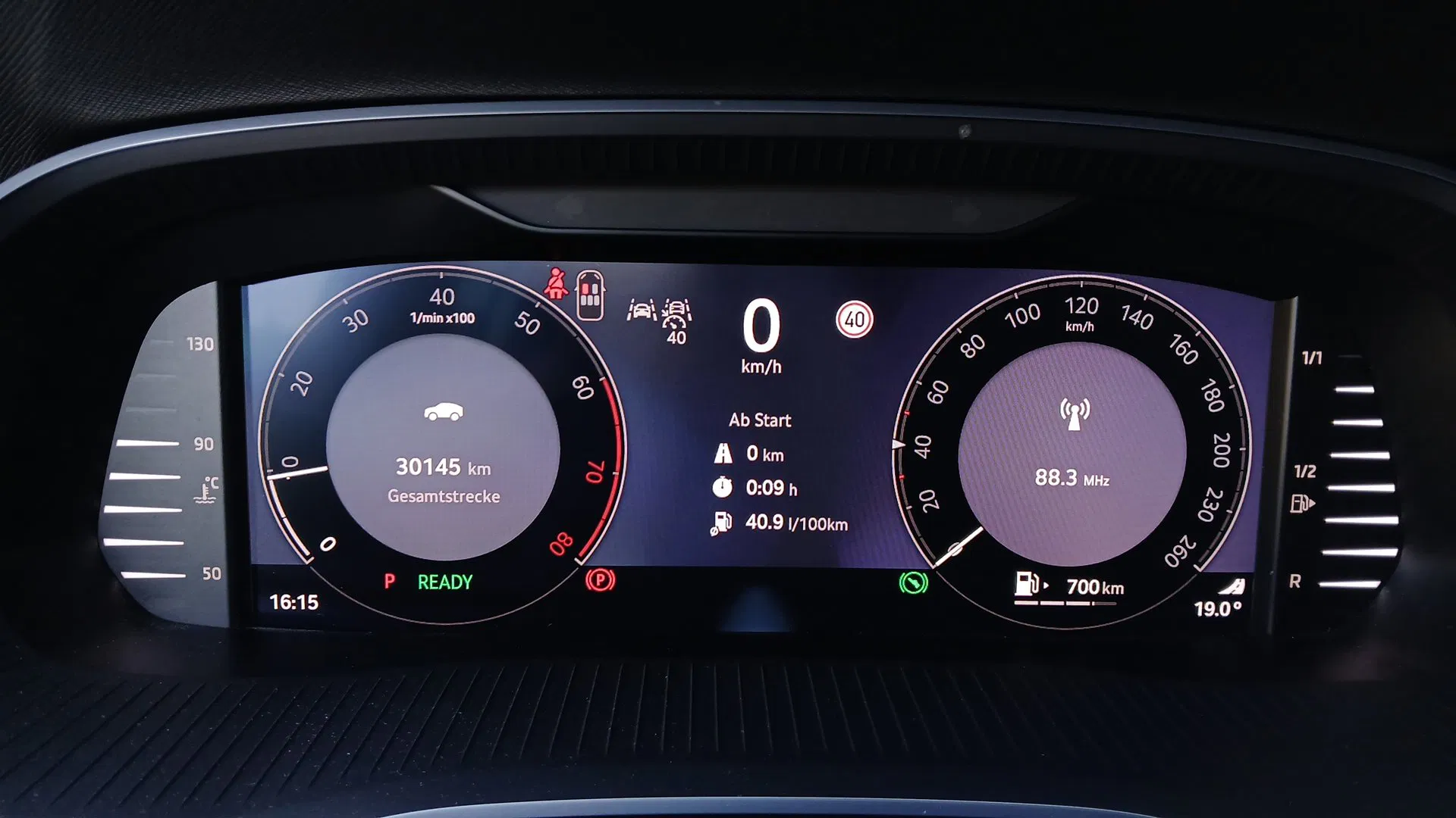 Skoda Octavia Combi 1.5 TSI Selection | Bild 14 von 22