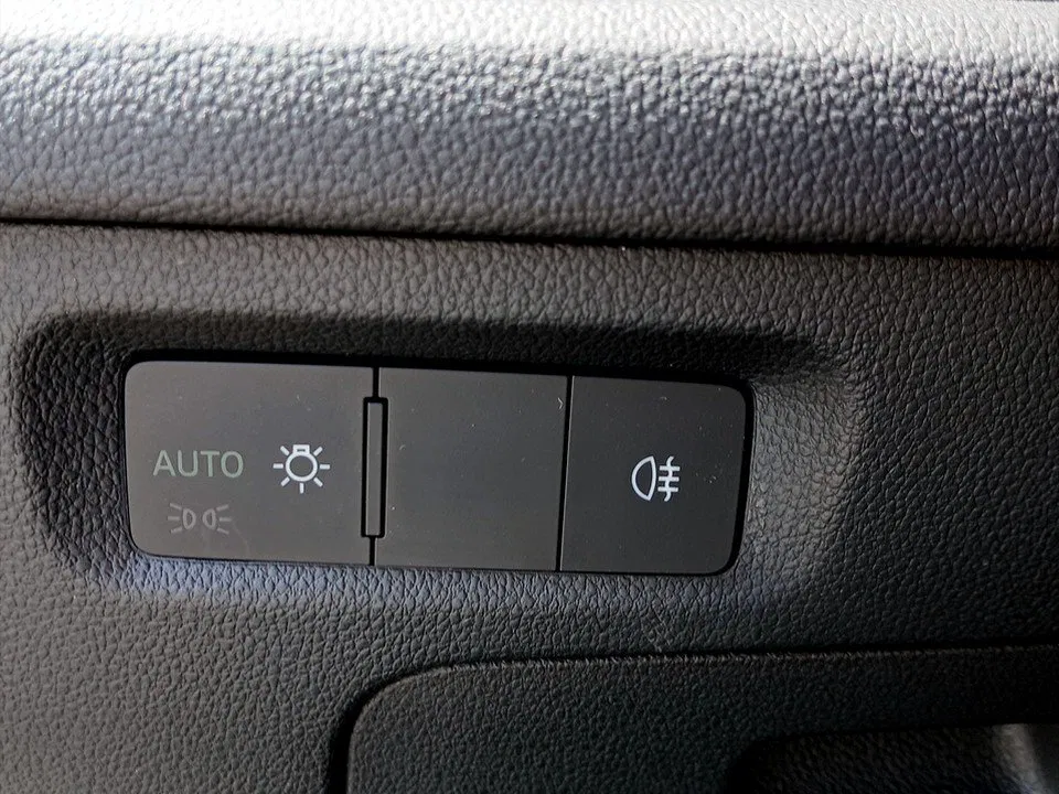 Skoda Octavia Combi 1.5 TSI Selection | Bild 18 von 21