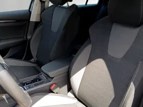 Skoda Octavia Combi 1.5 TSI Selection | Thumbnail 7 von 21