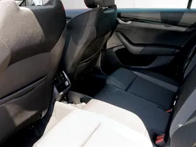Skoda Octavia Combi 1.5 TSI 85 kW Selection | Thumbnail 11 von 27