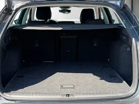 Skoda Octavia Combi 1.5 TSI 85 kW Selection | Thumbnail 12 von 27