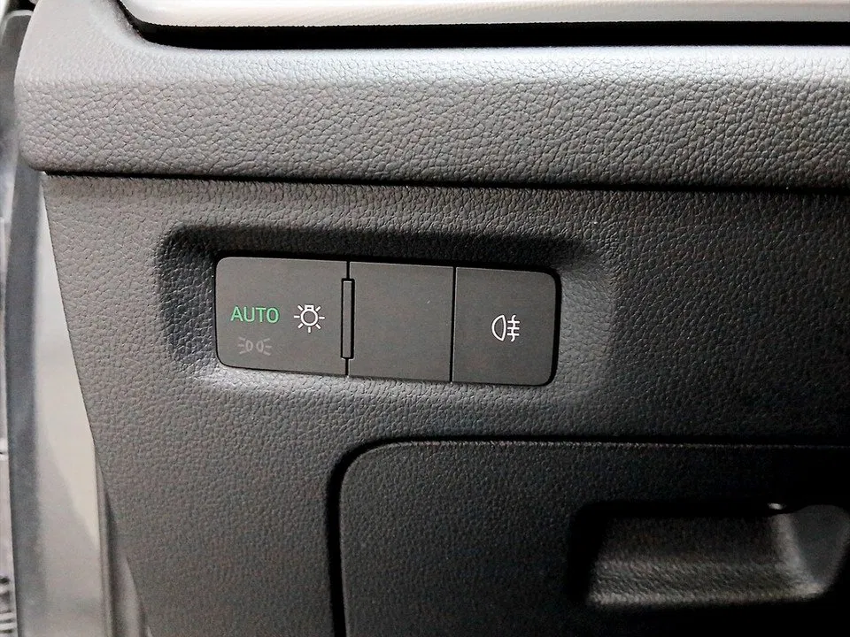 Skoda Octavia Combi 1.5 TSI 85 kW Selection | Bild 11 von 27