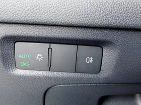Skoda Octavia Combi 1.5 TSISelection | Thumbnail 9 von 21