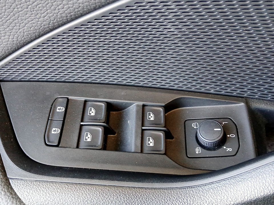 Skoda Octavia Combi 1.5 TSISelection | Bild 7 von 21