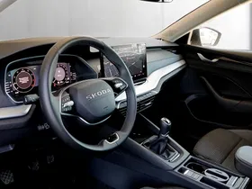 Skoda Octavia Combi 1.5 TSISelection | Thumbnail 10 von 21