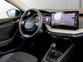 Skoda Octavia Combi 1.5 TSISelection | Thumbnail 12 von 21