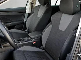 Skoda Octavia Combi 1.5 TSI Selection | Thumbnail 9 von 23
