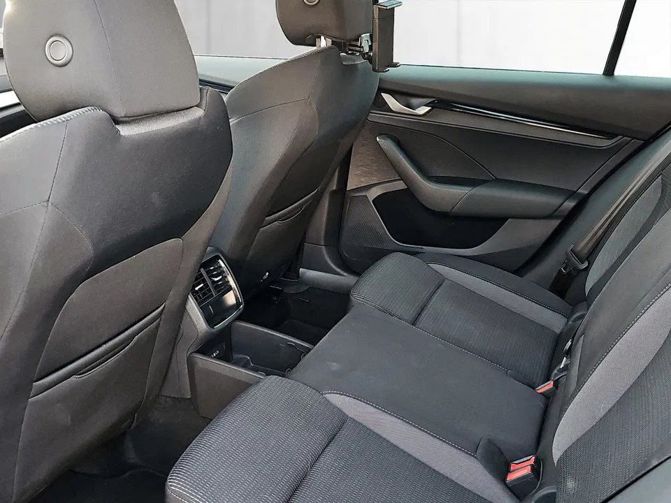 Skoda Octavia Combi 1.5 TSI Selection | Bild 20 von 23