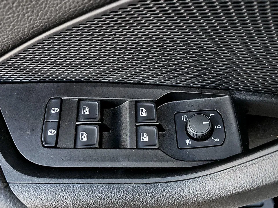 Skoda Octavia Combi 1.5 TSI Selection | Bild 8 von 23
