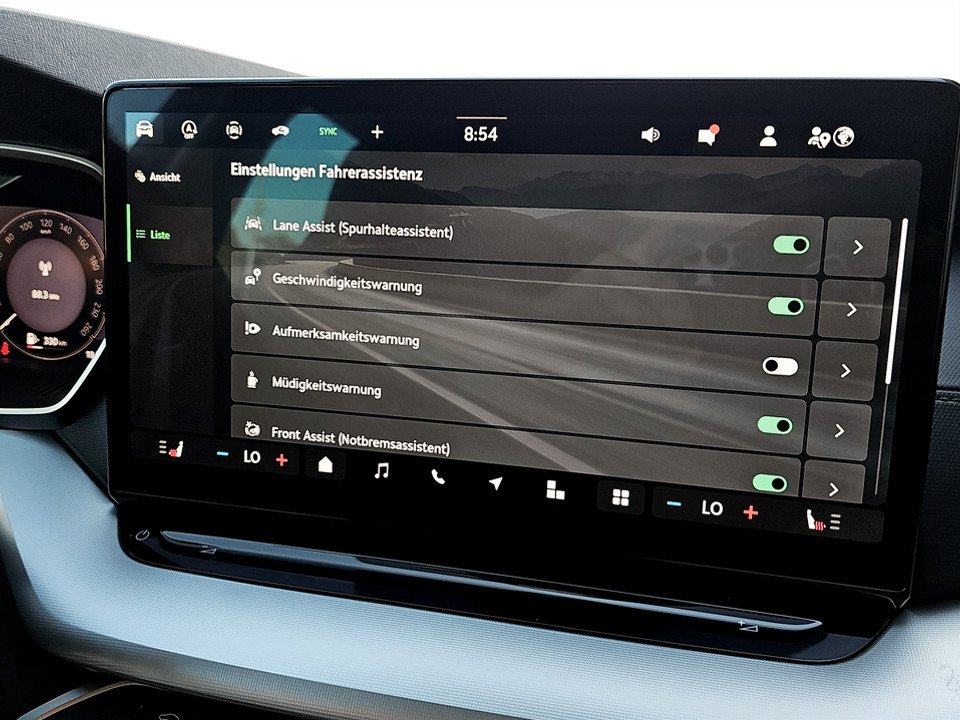 Skoda Octavia Combi 1.5 TSI Selection | Bild 18 von 23