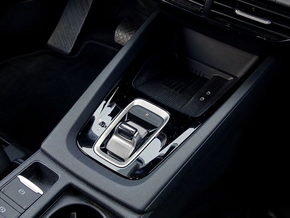 Skoda Octavia Combi 1.5 TSI DSG Selection | Bild 17 von 22