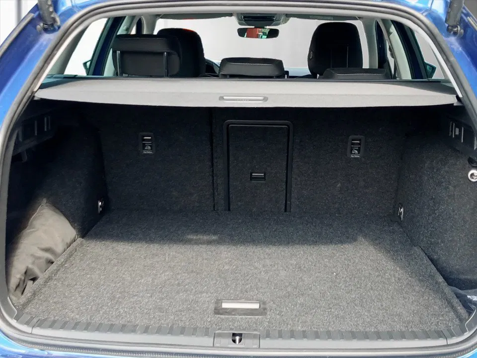 Skoda Octavia Combi 1.5 TSI DSG Selection | Bild 19 von 22