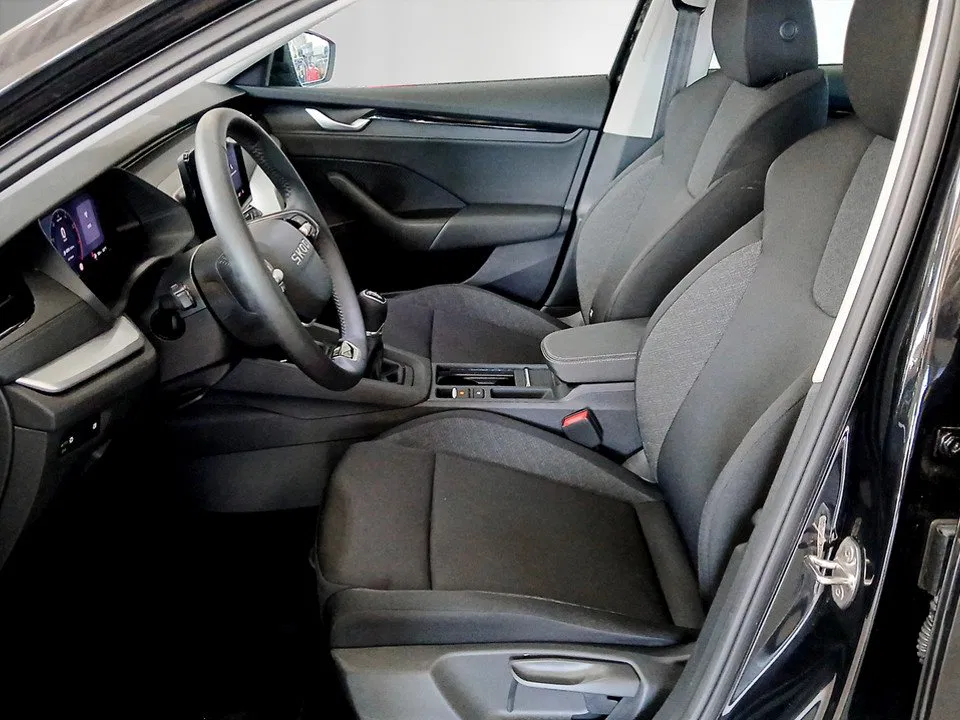 Skoda Octavia Combi 1.5 TSI DSG Essence | Bild 10 von 25